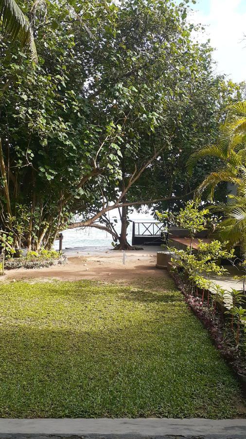 Hotel Beach Paradise Matara Exterior foto