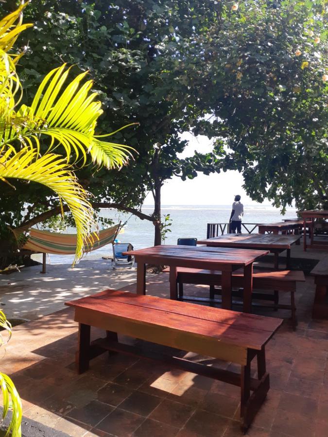 Hotel Beach Paradise Matara Exterior foto